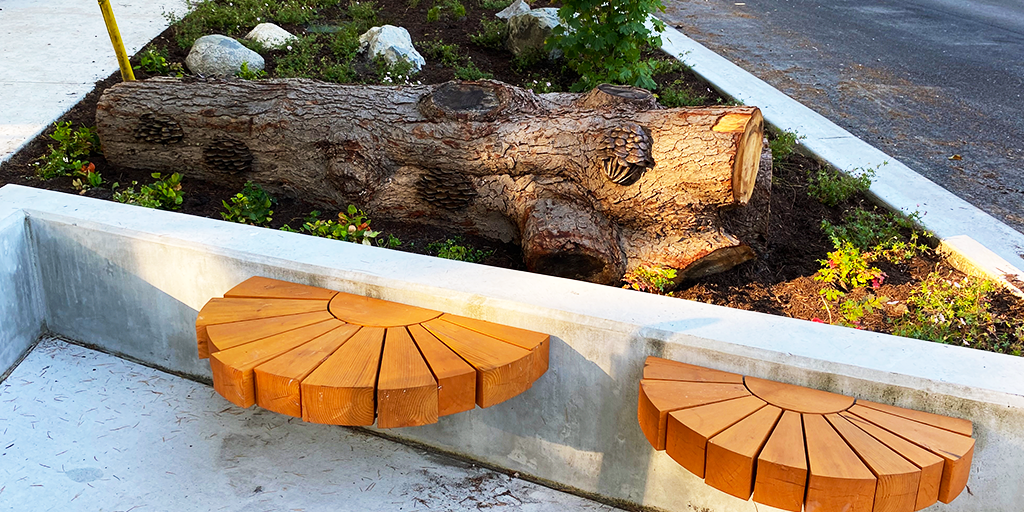 Public art nurse log and custom seating. (Image: City of Vancouver)