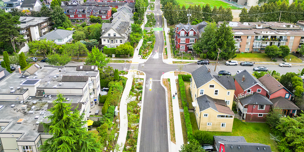 The St. George Street Rainway – Vancouver’s largest multi-block blue-green corridor, combining rainwater infrastructure and sustainable transportation. (Image: City of Vancouver)