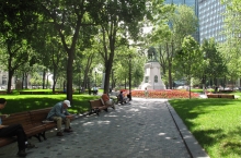 Reamenagement et mise en valeur du Square Dorchester et de la place du Canada