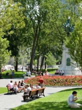 Reamenagement et mise en valeur du Square Dorchester et de la place du Canada