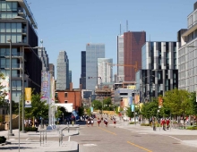 Front Street Built Comprehensive Image - The implementation of a pedestrian-orie