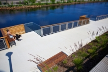 Lookoff Pods extend from the ramp providing smaller breakaway spaces with uninterrupted views of the river